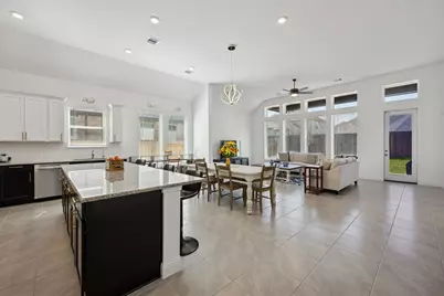 16022 Tangled Vine Lane, Conroe, TX 77302 - Photo 7