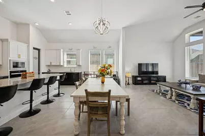 16022 Tangled Vine Lane, Conroe, TX 77302 - Photo 11