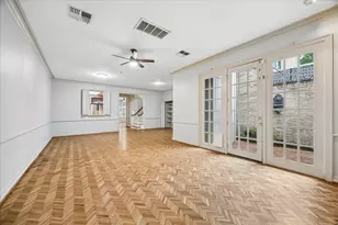 7507 Del Monte Dr, Houston, TX 77063 - Photo 17
