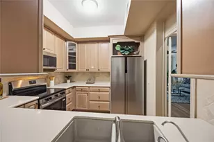 7507 Del Monte Dr, Houston, TX 77063 - Photo 39