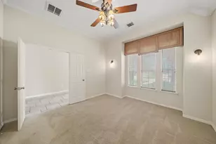 2107 Upland Shadows Dr, Sugar Land, TX 77479 - Photo 7