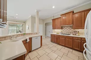 2107 Upland Shadows Dr, Sugar Land, TX 77479 - Photo 19