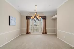 2107 Upland Shadows Dr, Sugar Land, TX 77479 - Photo 9