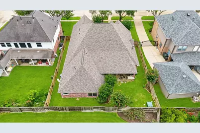 2107 Upland Shadows Drive, Sugar Land, TX 77479 - Photo 41
