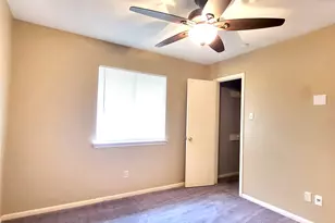 16026 Barbarossa Dr, Houston, TX 77083 - Photo 25