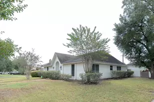 15931 Boulder Oaks Dr, Houston, TX 77084 - Photo 3
