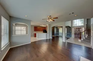 17927 Oak Park Bend Ln, Cypress, TX 77433 - Photo 9