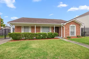 6443 Lawndale St, Houston, TX 77023 - Photo 3