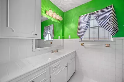 6443 Lawndale Street, Houston, TX 77023 - Photo 11