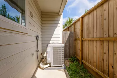 1804 Goliad Street, Houston, TX 77007 - Photo 5