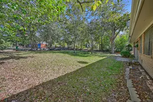 1703 S Day St, Brenham, TX 77833 - Photo 35