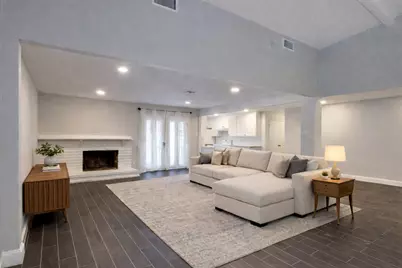 2123 Quail Valley East Drive, Missouri City, TX 77459 - Photo 7