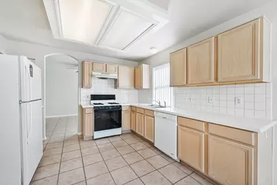 17103 Canterbury Green Court, Sugar Land, TX 77498 - Photo 17