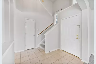 17103 Canterbury Green Court, Sugar Land, TX 77498 - Photo 15