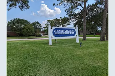 2819 S Peach Hollow Circle, Pearland, TX 77584 - Photo 25