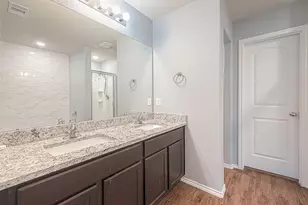 14015 Lake Cres Dr, Conroe, TX 77384 - Photo 31