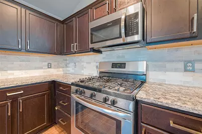 14015 Lake Crescent Drive, Conroe, TX 77384 - Photo 17