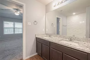14015 Lake Cres Dr, Conroe, TX 77384 - Photo 33