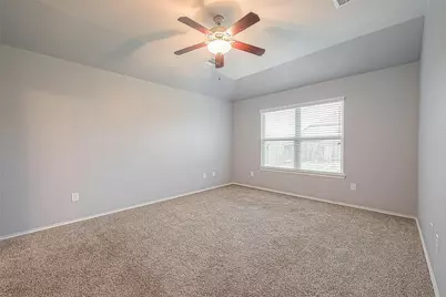 14015 Lake Crescent Drive, Conroe, TX 77384 - Photo 27