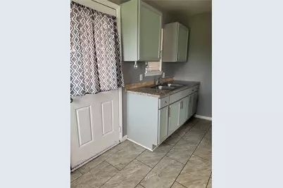 604 Wilson Road #8, Humble, TX 77338 - Photo 5