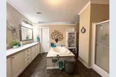 1873 Fm 1163 Road, El Campo, TX 77437 - Photo 15