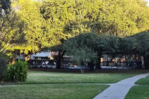 856 Wax Myrtle Ln, Houston, TX 77079 - Photo 23