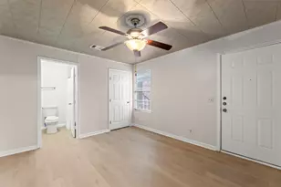 1302 Ryon St, Houston, TX 77009 - Photo 17