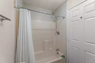 1302 Ryon St, Houston, TX 77009 - Photo 27