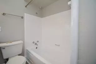 2718 Wroxton Rd, West University Place, TX 77005 - Photo 31