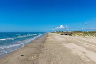 6649 Seacomber Dr, Port Aransas, TX 78373 - Photo 39