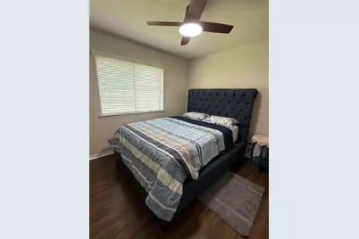 11807 McKinney Falls Court, Sugar Land, TX 77498 - Photo 13