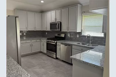 11807 McKinney Falls Court, Sugar Land, TX 77498 - Photo 5