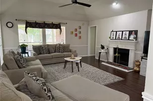11807 McKinney Falls Ct, Sugar Land, TX 77498 - Photo 7