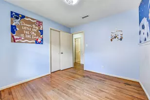 258 N Shanks St, Clute, TX 77531 - Photo 19