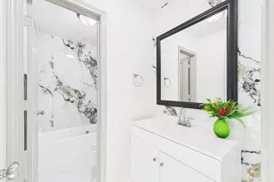 7836 Bateman Ln, Houston, TX 77088 - Photo 31