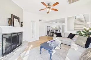 7836 Bateman Ln, Houston, TX 77088 - Photo 7