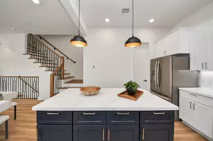 2428 Ella Blvd, Houston, TX 77008 - Photo 19