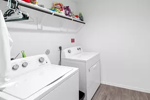 1317 Bison View Ln, Sealy, TX 77474 - Photo 9