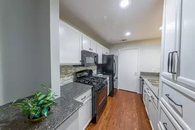 70 Cokeberry Court, The Woodlands, TX 77380 - Photo 5