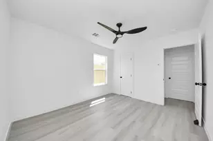 3853 Wentworth St, Houston, TX 77004 - Photo 31