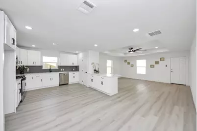 3853 Wentworth Street, Houston, TX 77004 - Photo 5