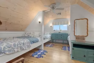 986 Peachtree, Gilchrist, TX 77617 - Photo 25