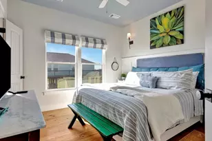 986 Peachtree, Gilchrist, TX 77617 - Photo 23