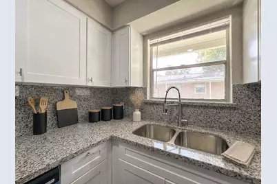 4537 Dakota Street #1, Dickinson, TX 77539 - Photo 15