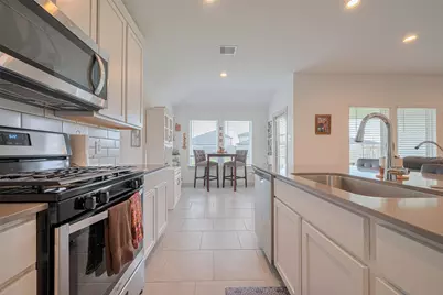 28910 Yachting Point Lane, Katy, TX 77494 - Photo 13