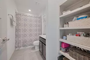 28910 Yachting Point Ln, Katy, TX 77494 - Photo 17