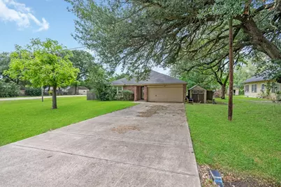 339 N Missouri Street, Orchard, TX 77485 - Photo 5