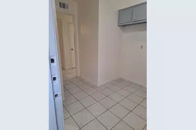 7900 Westheimer Road #127, Houston, TX 77063 - Photo 9