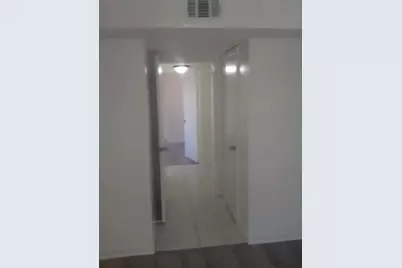 7900 Westheimer Road #127, Houston, TX 77063 - Photo 3