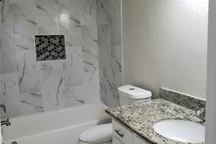 11710 Southlake Dr, Houston, TX 77077 - Photo 19